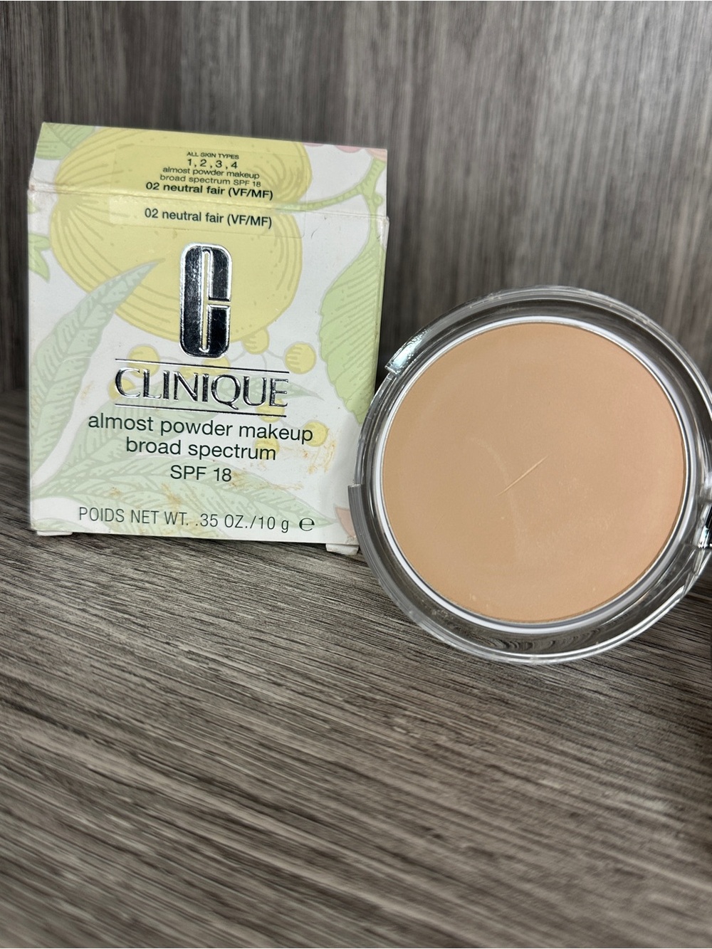 Clinique Almost Powder Makeup SPF 18 - 02 Neutral Fair